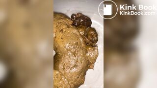 New princess delivers huge shit