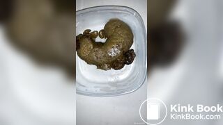 New princess delivers huge shit