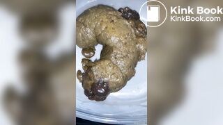 New princess delivers huge shit