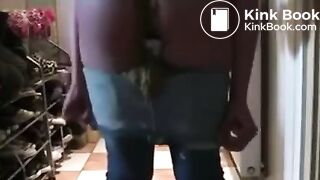 Girl shits herself - video 2