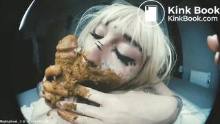 Pawg defecates on his body