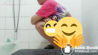 Indonesian girl toilet poop