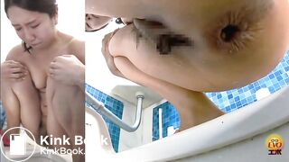 Japanese Girl Drops Fat Deuce