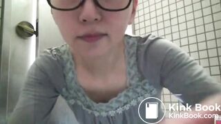 Japanese Girl Poops 2