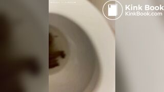 Sexy asshole does hot dumps