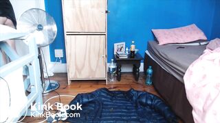 Girl pooping - video 163