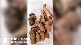 Collecting her poops