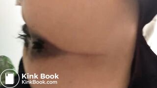 Chinese Lady Shitting