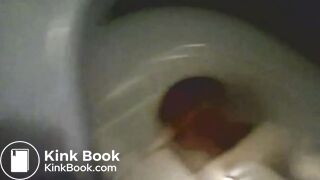 Porn on pooping girlfriend