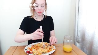 spicy food does not come out of the ass well