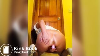 Pink Dildo Helps Her Shit