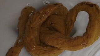 Korean girl pooping - video 39