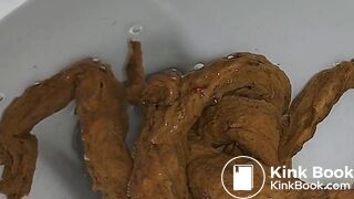Korean girl pooping - video 39