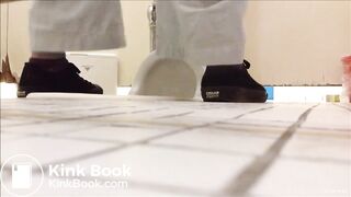 japanese toilet voyeur - video 19
