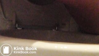 My butt make poo poo in girls school toilet