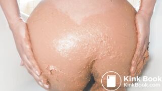 Huge ebony load n smear