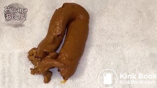 BBW Squats & Spreads Cheeks 2 Shit