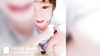 Adorable Chinese pooper