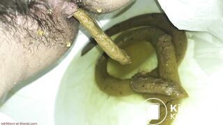 Protracted shit and strong piss in public toilet.