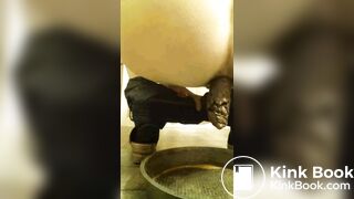 sexy mature woman pooing and peeing - video 2