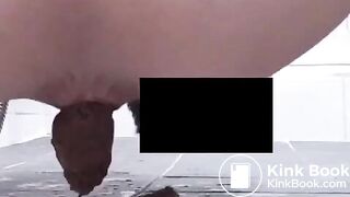 Me poop at afternoon