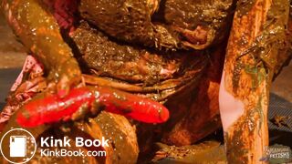 Betty stuffs her pussy with cow shit