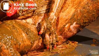 Betty stuffs her pussy with cow shit