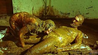 Betty sucks of Frankys cowshit covered cock - 50 % sale