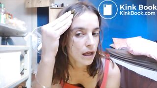 pretty and sexy lady poops