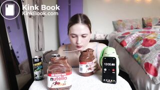 NZ eating 10,000 calories Nutella