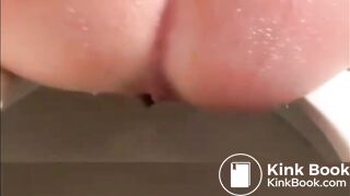 Constipated American Teen Poop and Fart on the Toilet