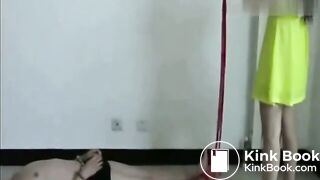 Chinese Mistress Foce Scatt Feeding