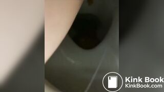 girl pooping - video 135