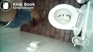 Mature woman shits