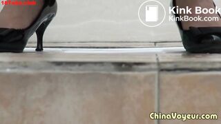 Asian taking a dump with grool Uncensored