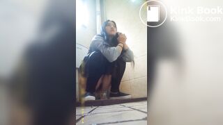 asian girl toilet pooping - video 10