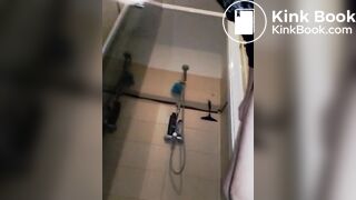 Girl pooping - video 133