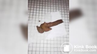 Girl pooping - video 133