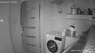 Woman pooping in Toilet 67