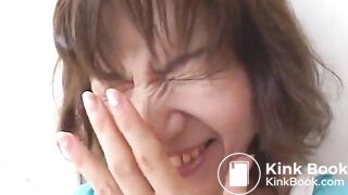 [G*C*D-111] Amateur Nampa Toilet Goes Gaiden Tokyo Mature Woman Defecation