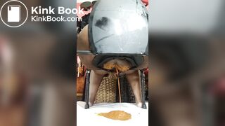 Phat ass ebonys desperate diarrhea