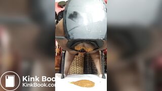 Phat ass ebonys desperate diarrhea