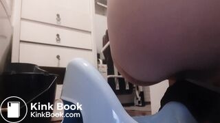 Polish girl poop into potty