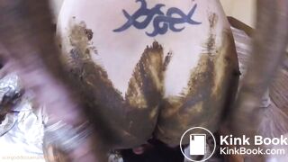 Scat Goddess Filthy Feeding toilet p