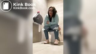 Girl toilet pooping - video 10