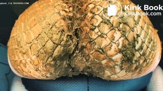 Pawg shits her fishnets