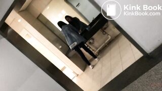 chinese uni girl toliet voyeur1