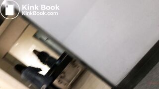 chinese uni girl toliet voyeur1