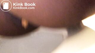 Phat ass ebony drops some logs