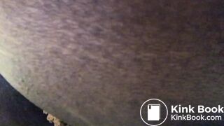 Phat ass ebony drops some logs